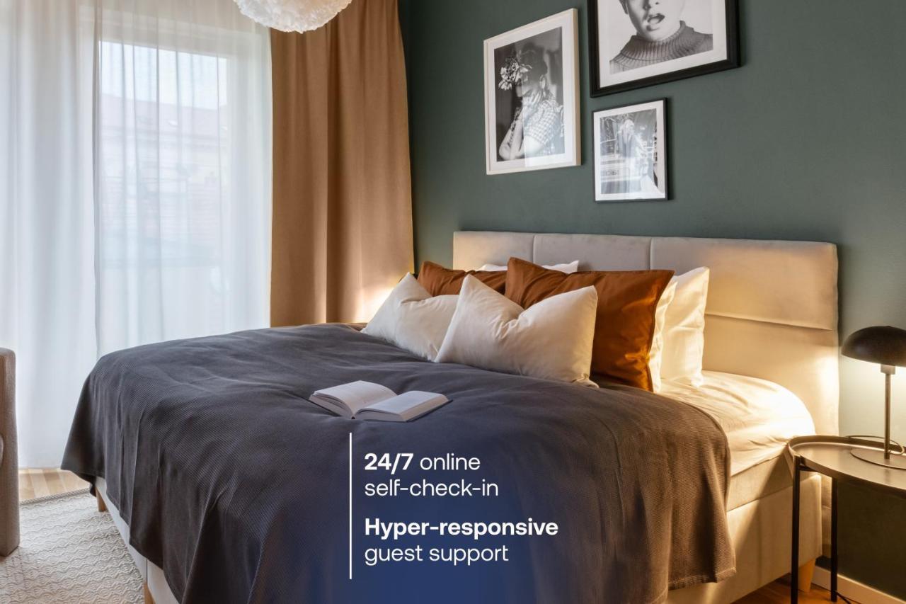 Turnkey I Republic Square Apartments براغ المظهر الخارجي الصورة