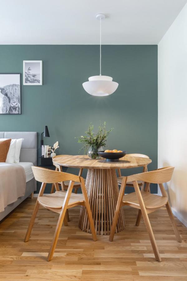 Turnkey I Republic Square Apartments براغ المظهر الخارجي الصورة