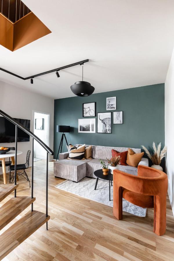Turnkey I Republic Square Apartments براغ المظهر الخارجي الصورة